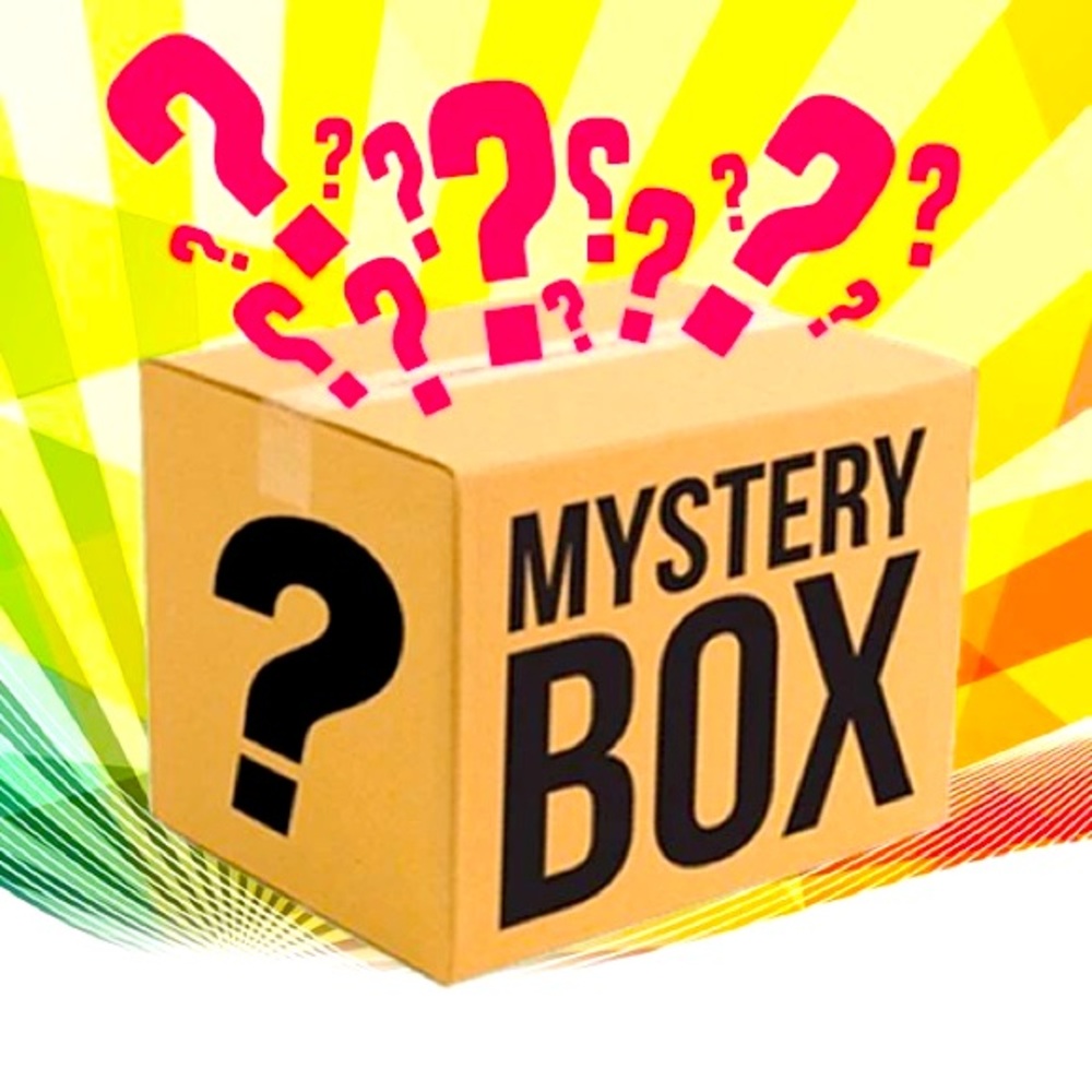 MYSTERY CLOTHES BOX !!!!!!! Sizes vary XS-L depending on what you’d like !